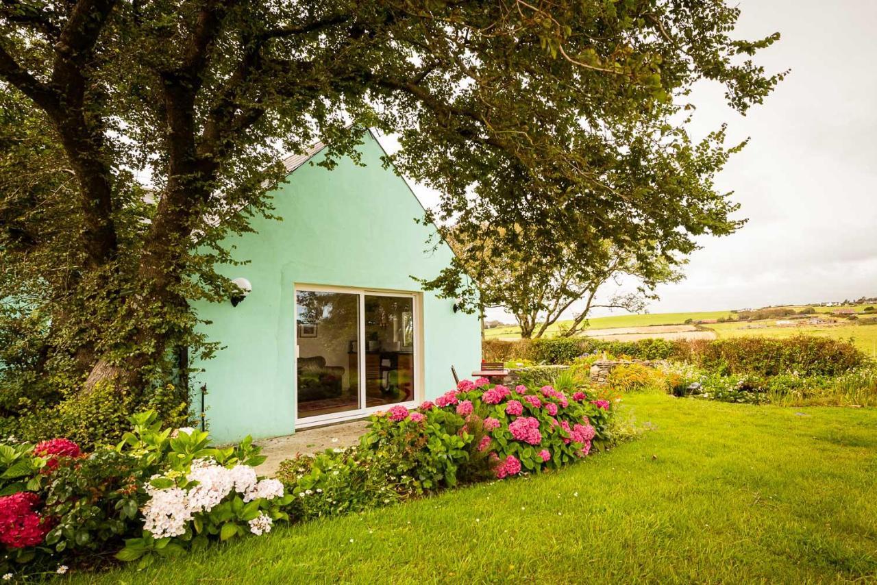 The Wild Atlantic Hideaway Apartment Clonakilty Exterior photo